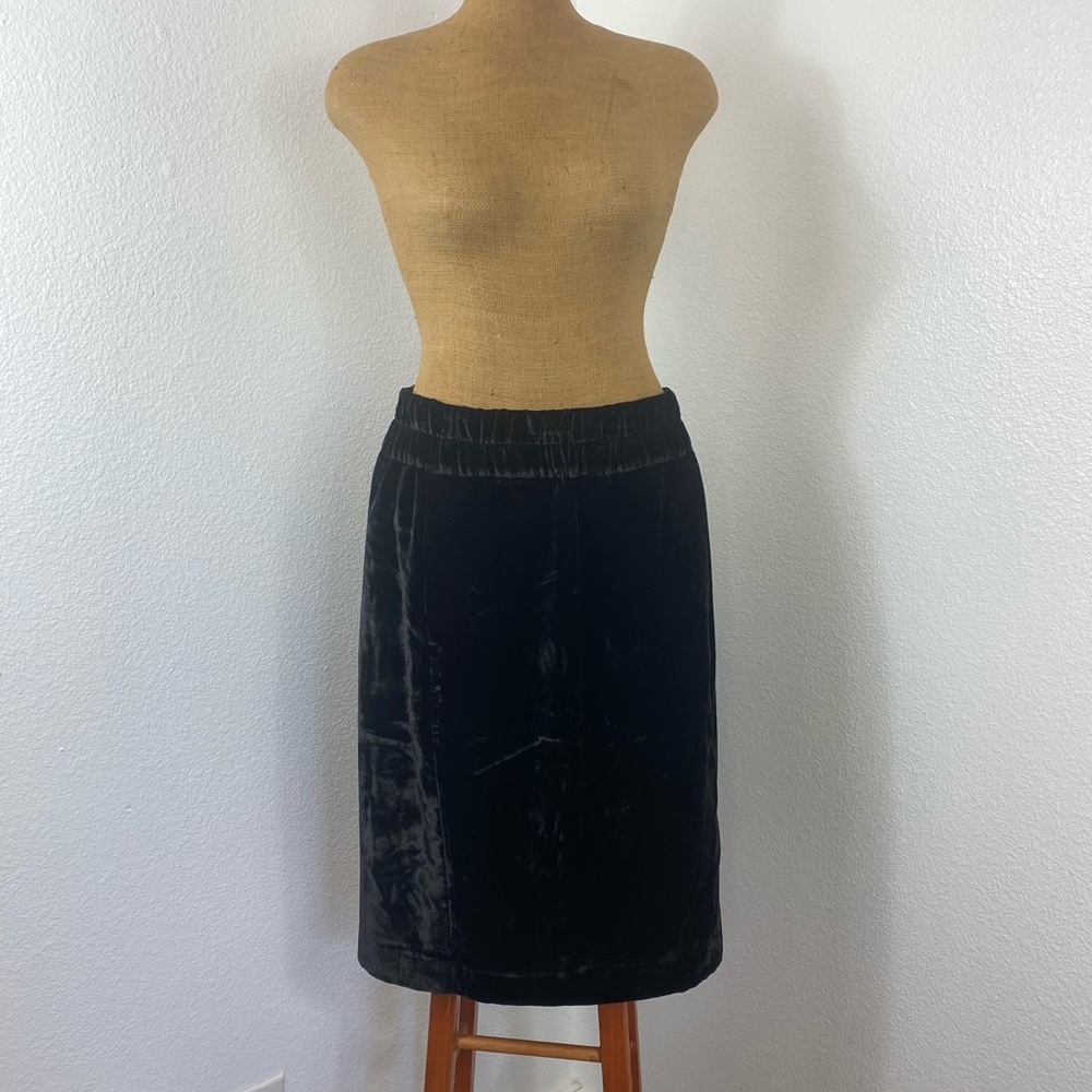 J. Crew Skirt L Velvet Elastic Waist Pull-On Pockets Straight Below Knee Staple